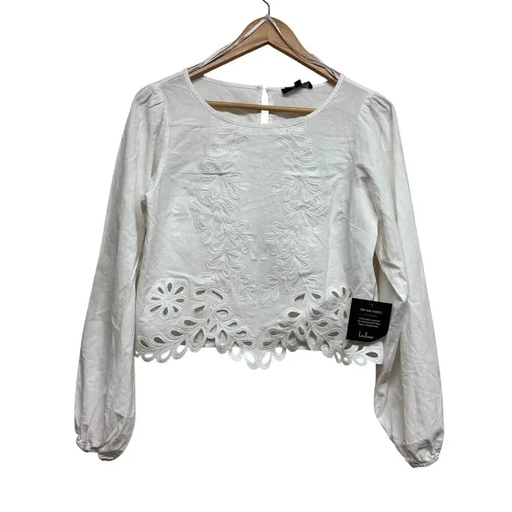 Lulus Adjoa White Embroidered Scalloped Crop Top | Size Small | NWT - Picture 2 of 9